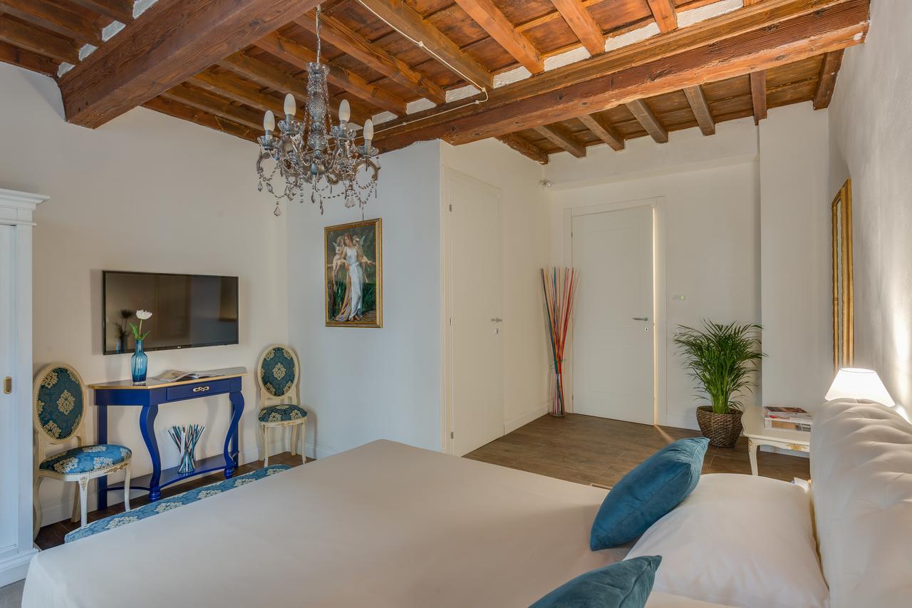 Bed and Breakfast Residenze D'Epoca Collection-Sant'Anna Флоренция Экстерьер фото